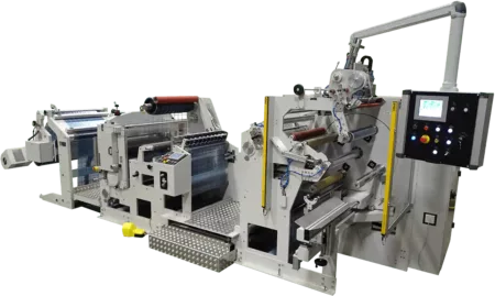 Troquelado de etiquetas preimpresas con detectores de falta de etiquetas Alimentación de la torreta sin cola