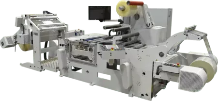 Línea de conversión rollo a rollo con estación de corte horizontal